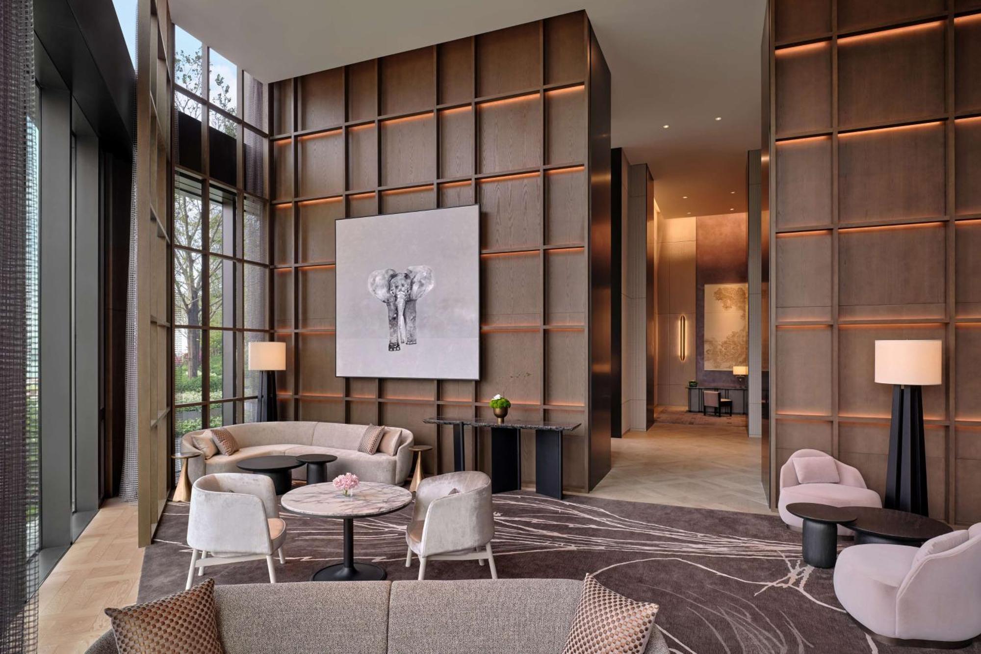 Conrad Shenzhen, The First Art Museum Hotel In Greater Bay Area With The Stunning Bay And Sunset View In The Hotel Terrace Екстериор снимка