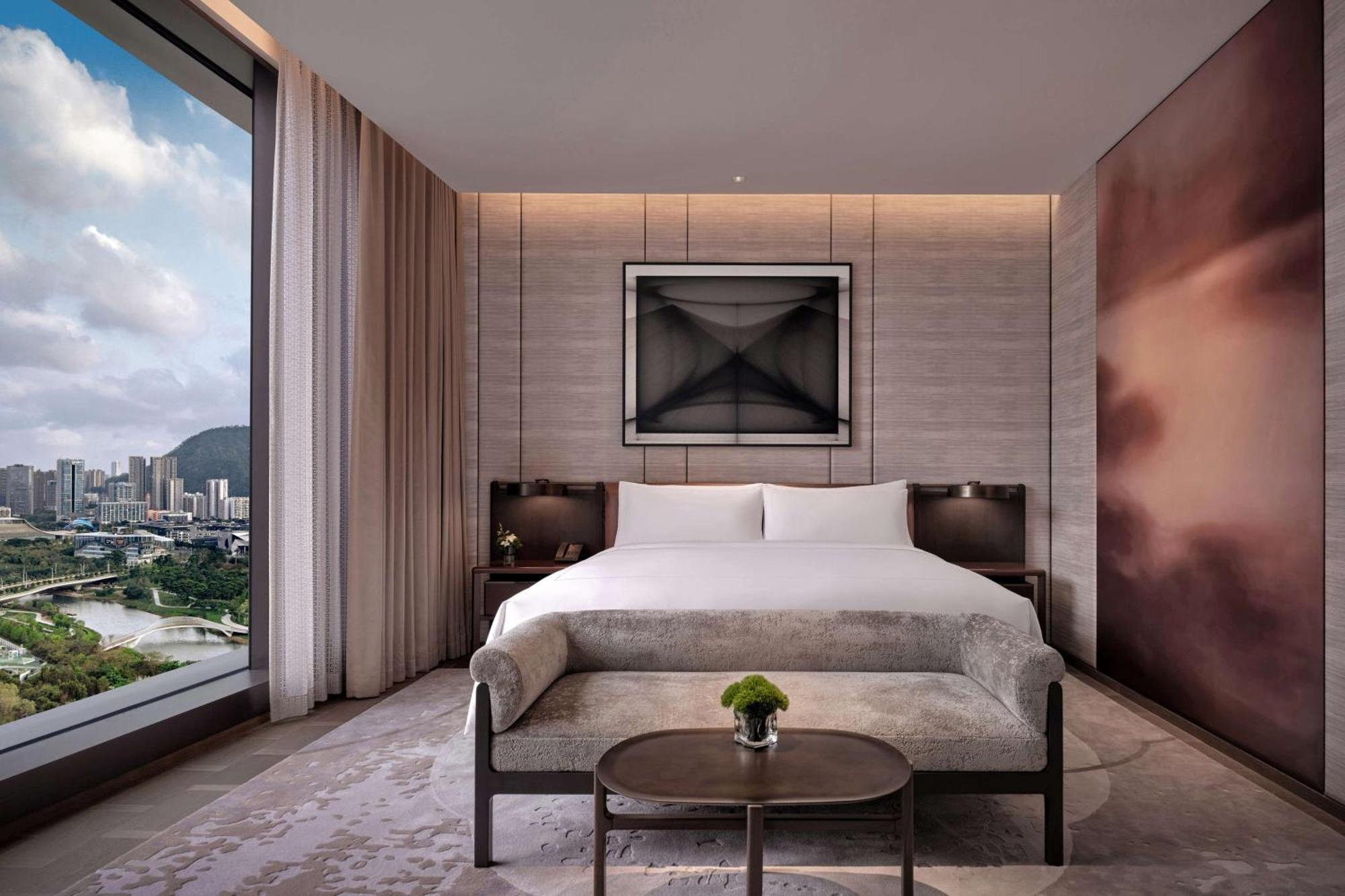 Conrad Shenzhen, The First Art Museum Hotel In Greater Bay Area With The Stunning Bay And Sunset View In The Hotel Terrace Екстериор снимка