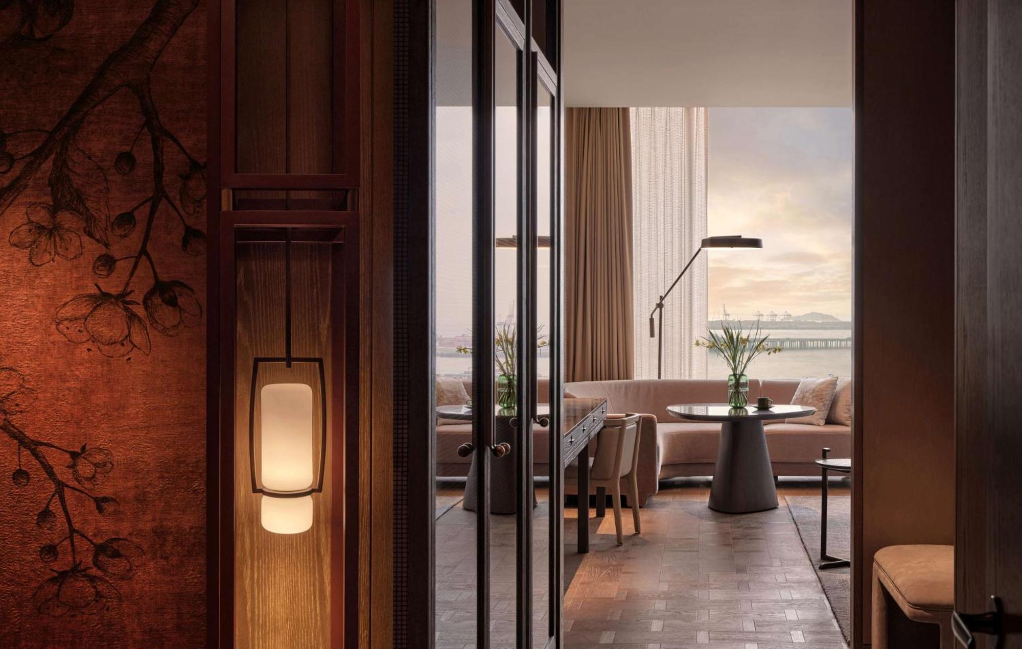 Conrad Shenzhen, The First Art Museum Hotel In Greater Bay Area With The Stunning Bay And Sunset View In The Hotel Terrace Екстериор снимка