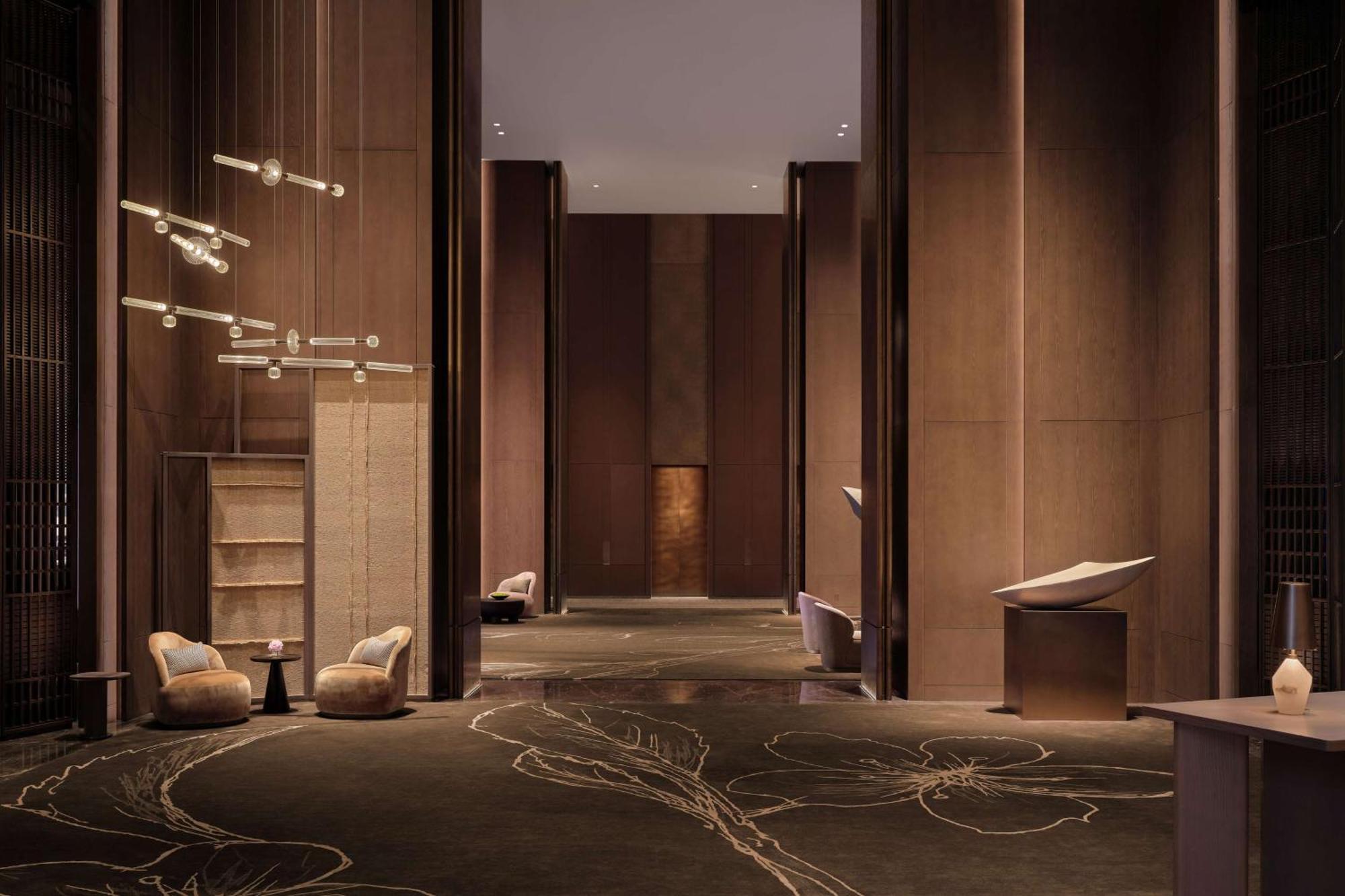 Conrad Shenzhen, The First Art Museum Hotel In Greater Bay Area With The Stunning Bay And Sunset View In The Hotel Terrace Екстериор снимка